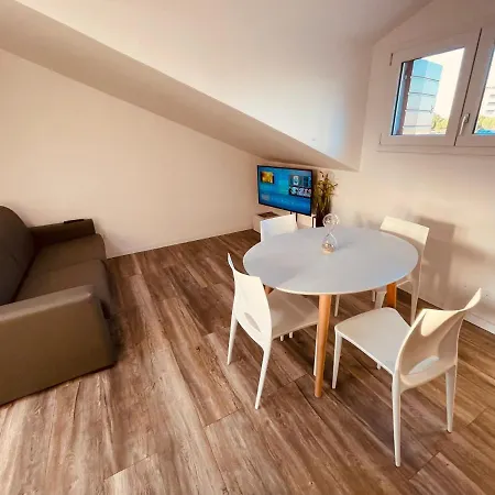 Mansarda Torre Blanca Apartmán *